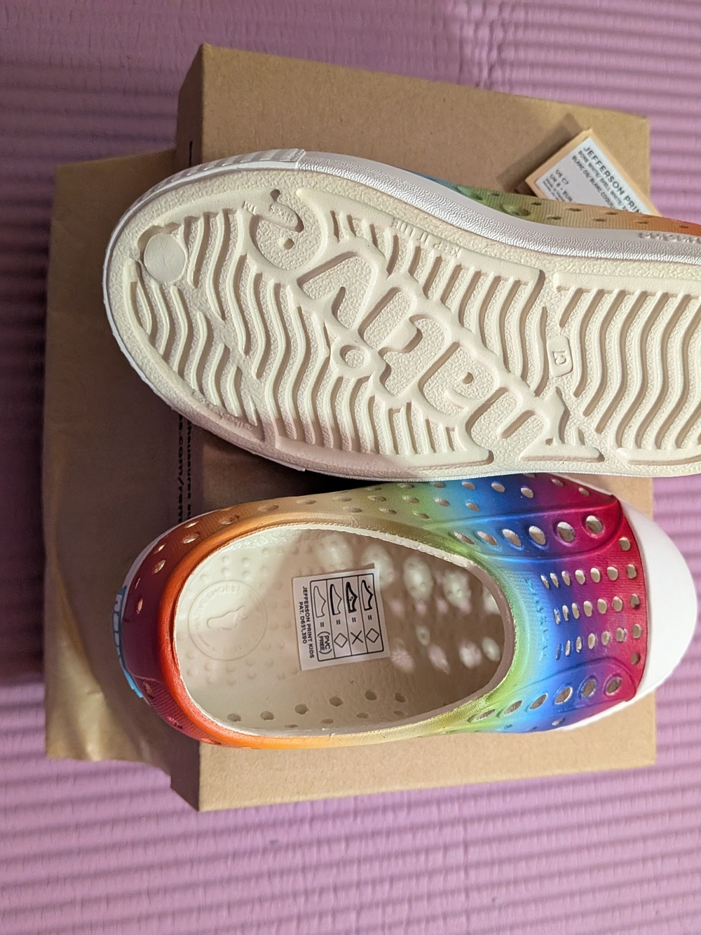 Native Kids Jefferson Rainbow Slip-On Shoes - Picture 5 of 6
